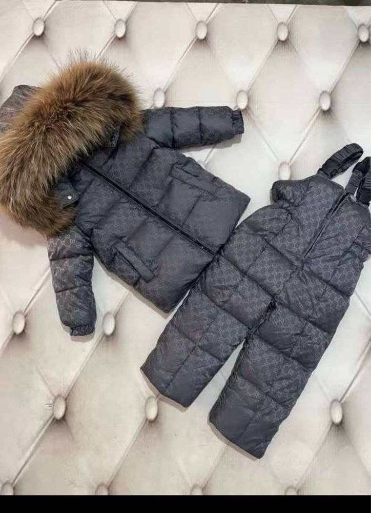 Продам зимнюю детскую одежду