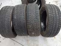 Продам комплект 225/55 r18.