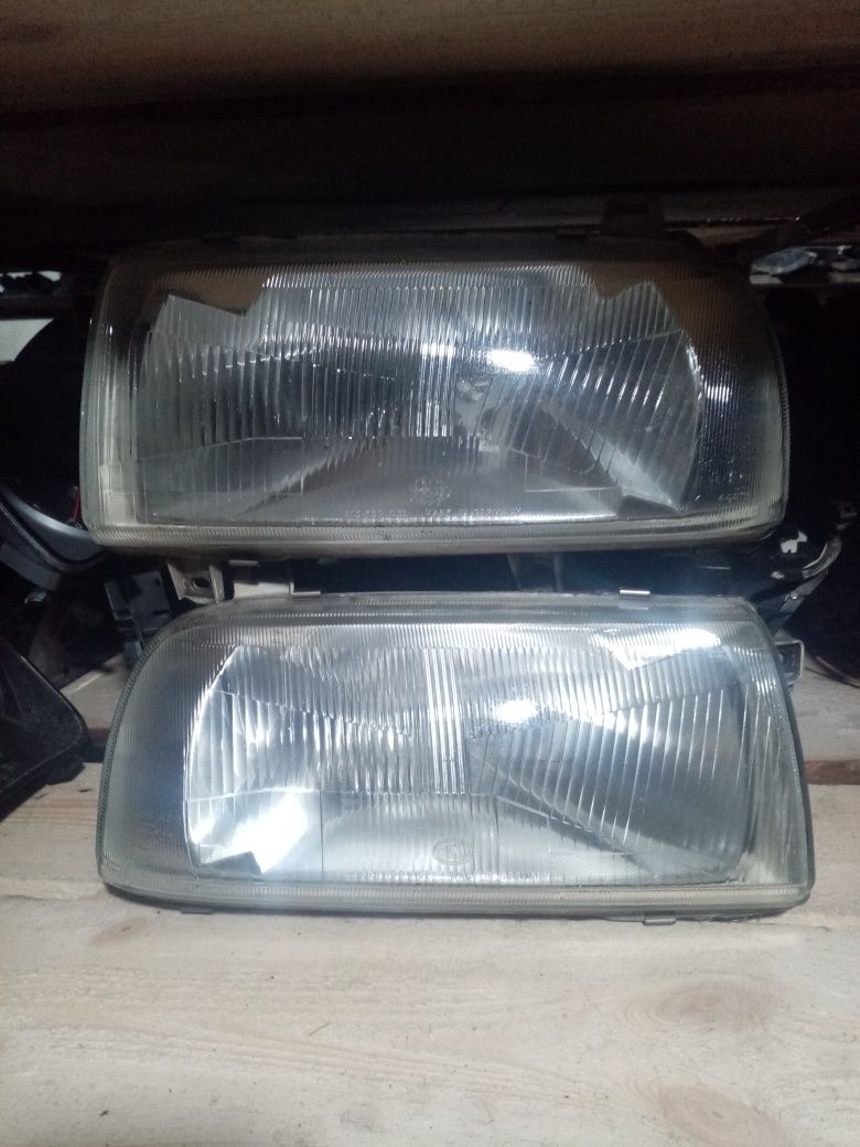 Фонари задние на VW Passat B3 универсал