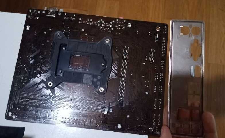 Процессор Intel core i7-3770 с материнкой и озу