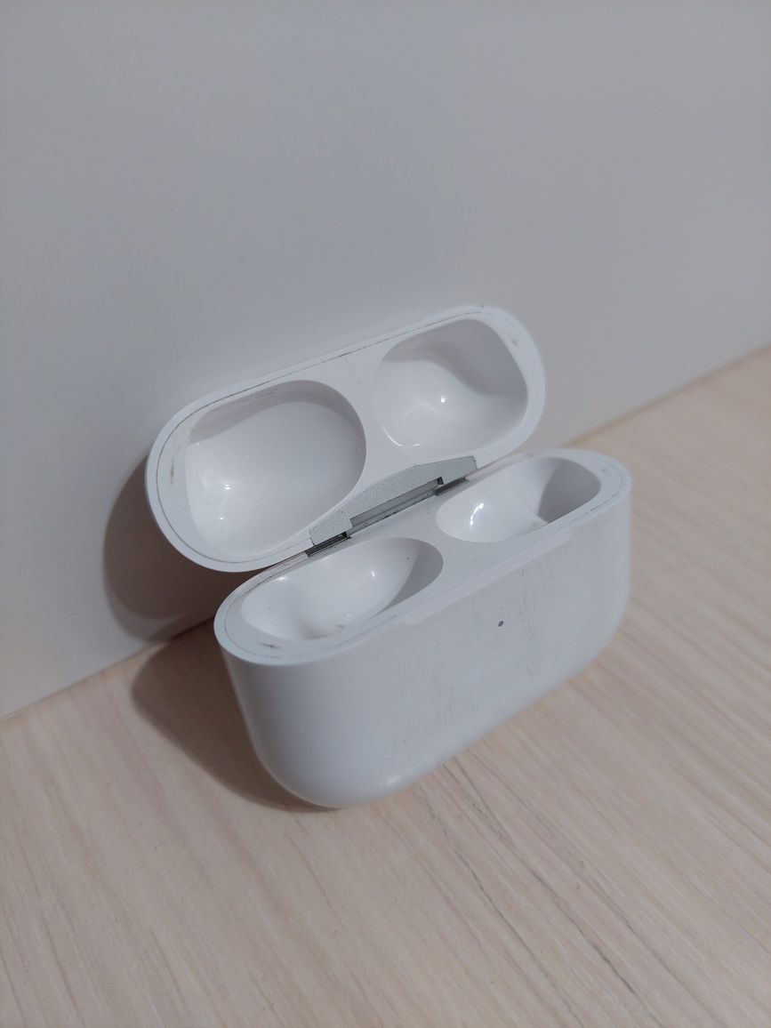 Apple AirPods Pro 2