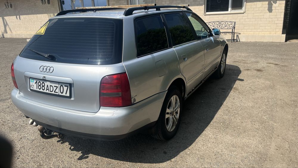 Ауди А4 Авант Б5