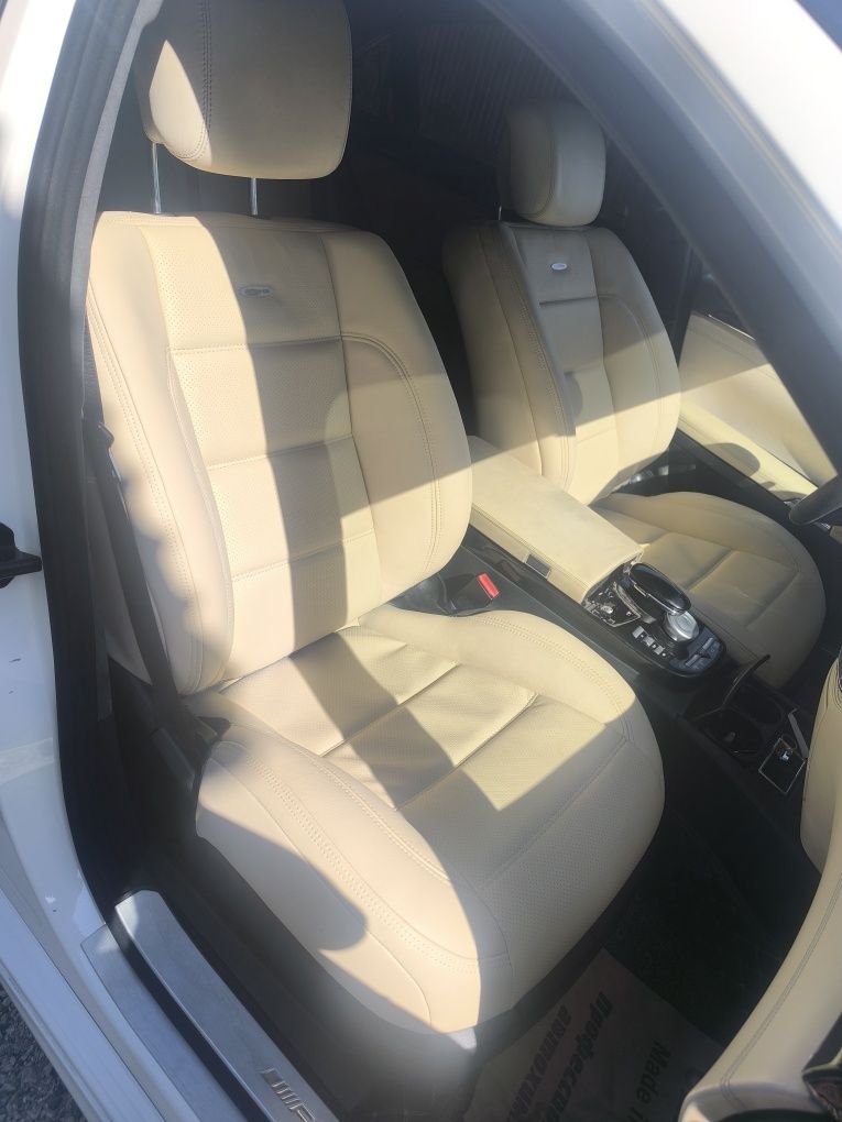 Перетяжка автосалона, покраска авто.