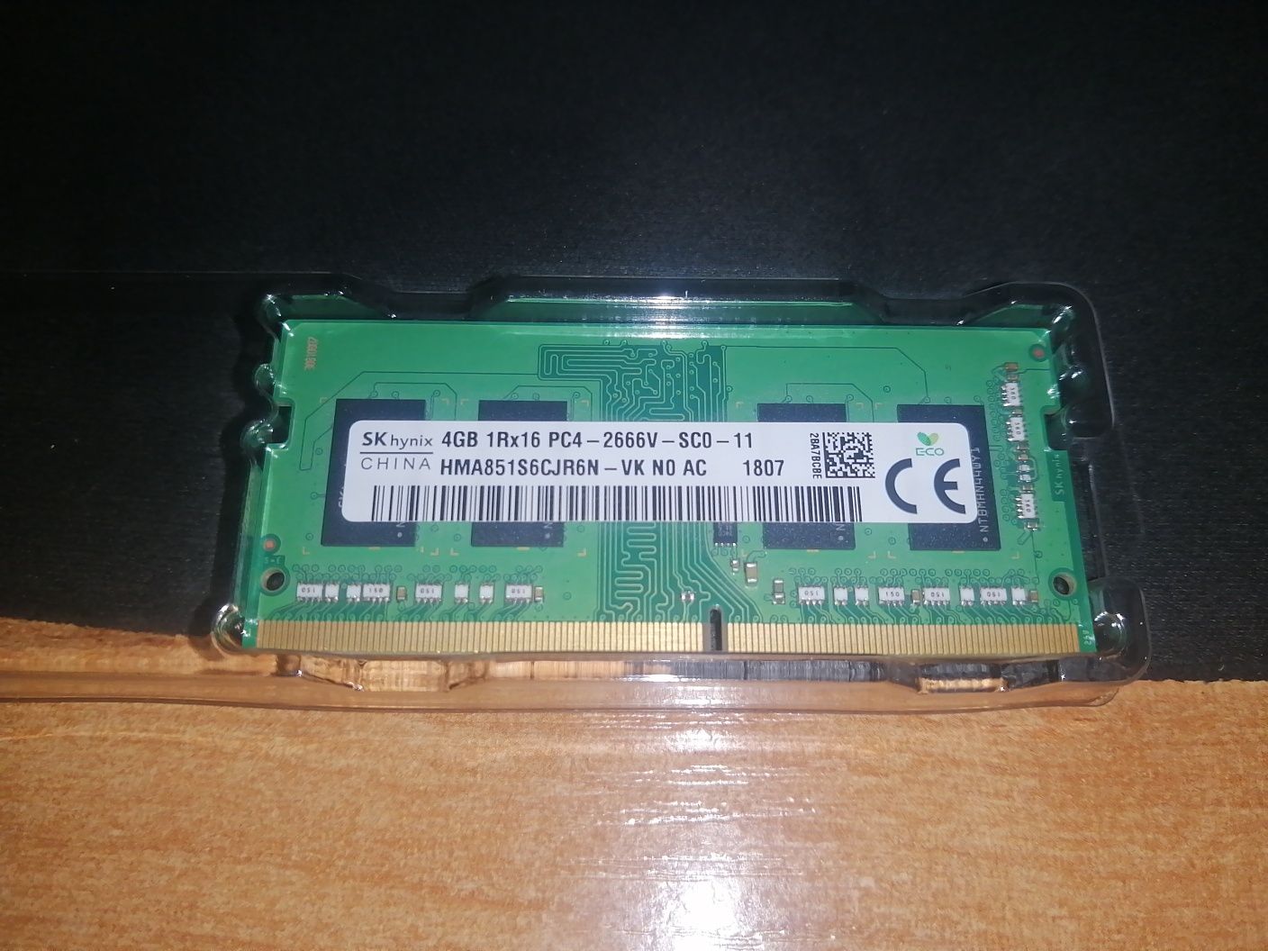 Оперативная память SK hynix 4гб на ноут
