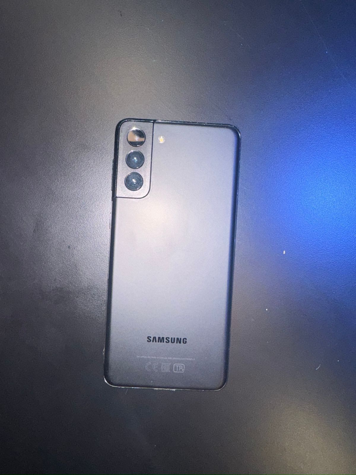 Продам Samsung s21+