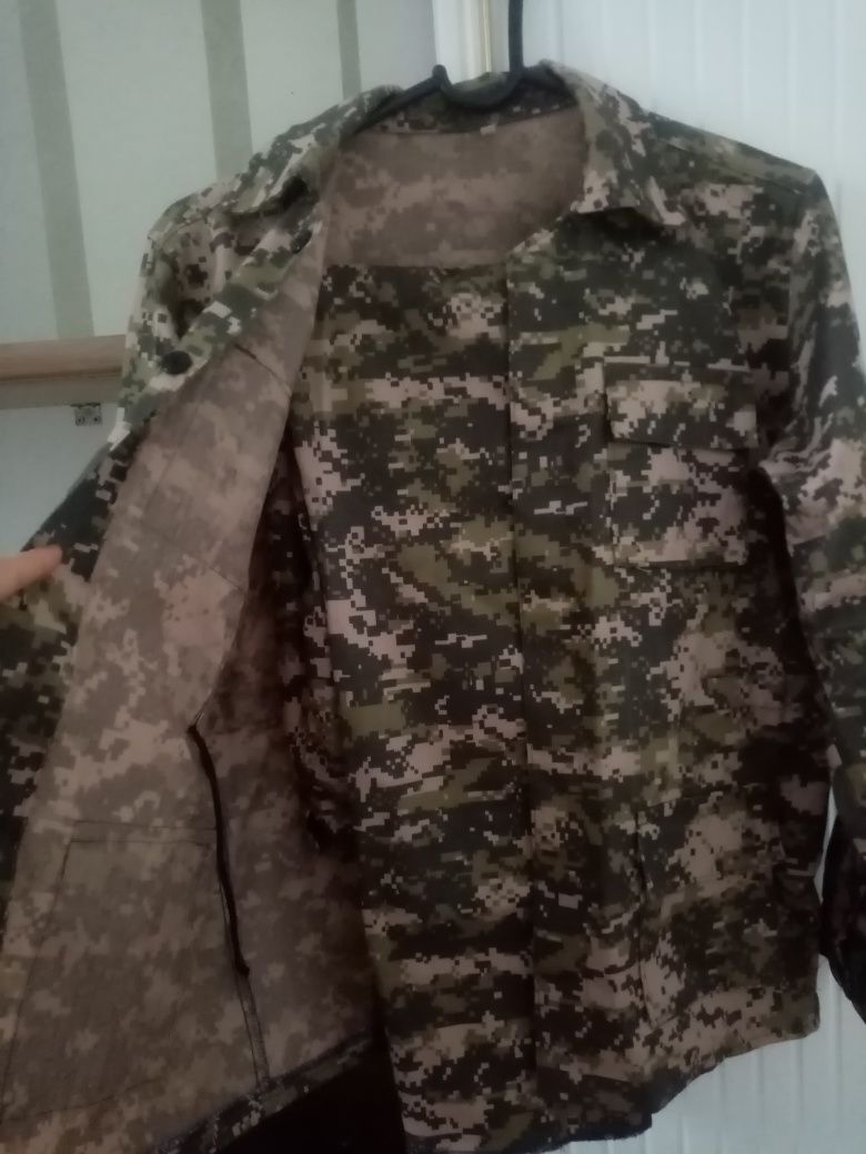 Продаётся военная форма 42р