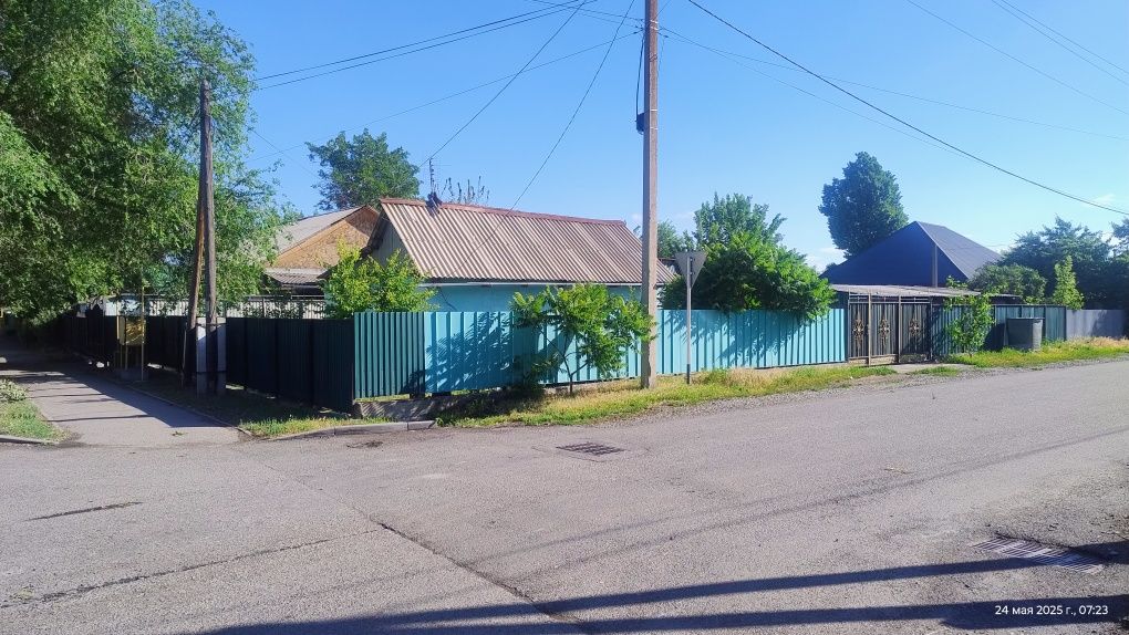 Продается дом в районе областной больницы