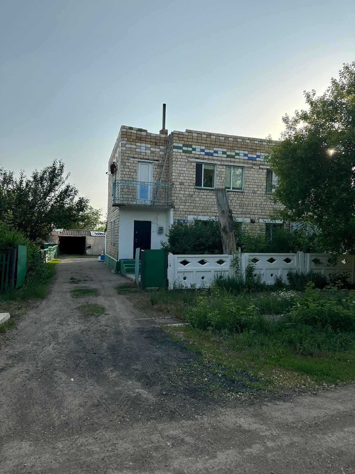 Продаётся двухэтажный дом
