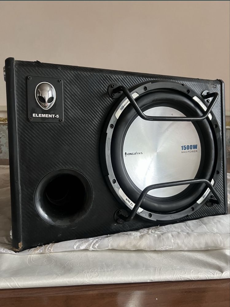 Сабуфер 2 шт 5 Элемент и KenwooD