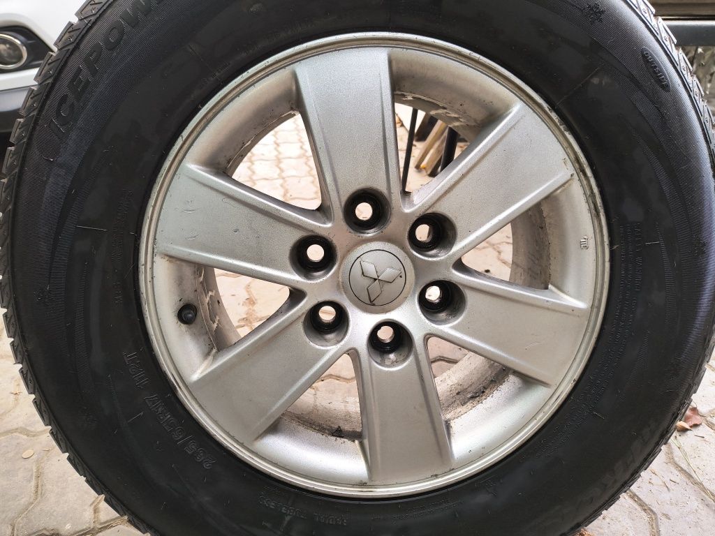 Запаска Pajero 3/4 r17 с резиной