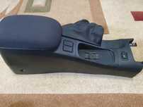 Подлокотник Nissan Primera P12