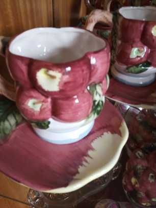 Сервиз чайный  яблоко, декоративный