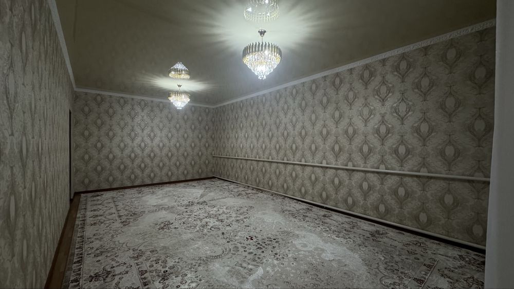 Дом хорошом состояние  5 комнат 190 кв