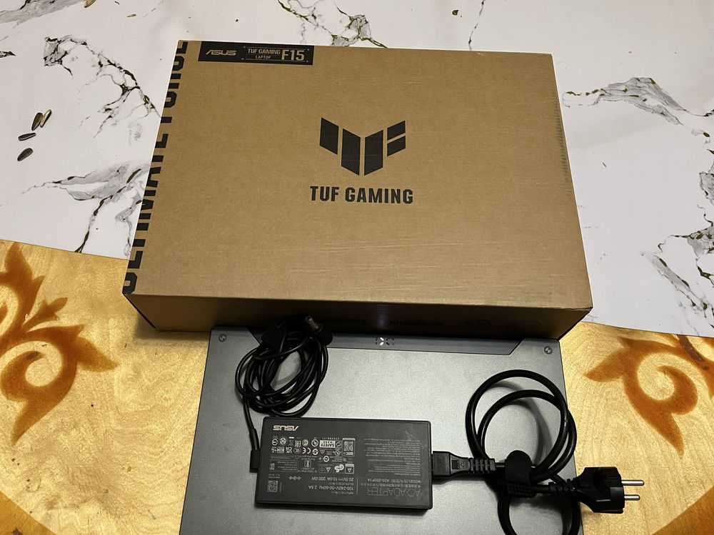 Продается игровой ноутбук Asus TUF Gaming F15