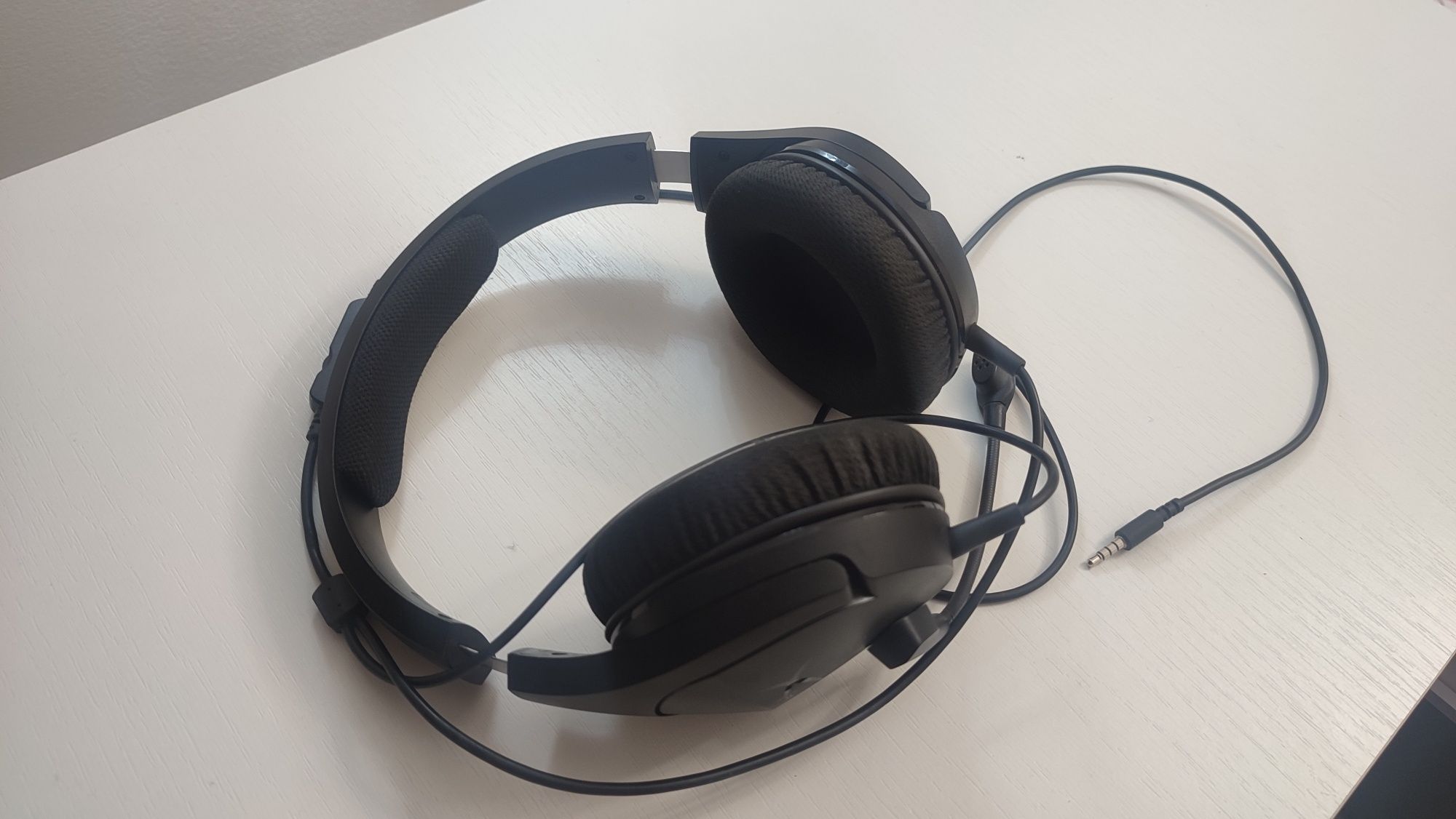 Продам игровые наушники HyperX Cloud Stinger