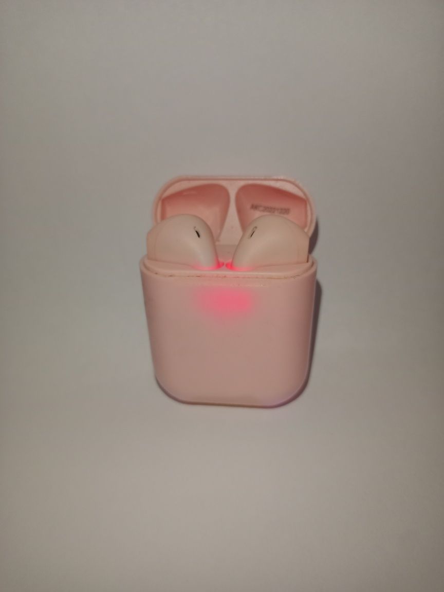 Продам AirPods 2