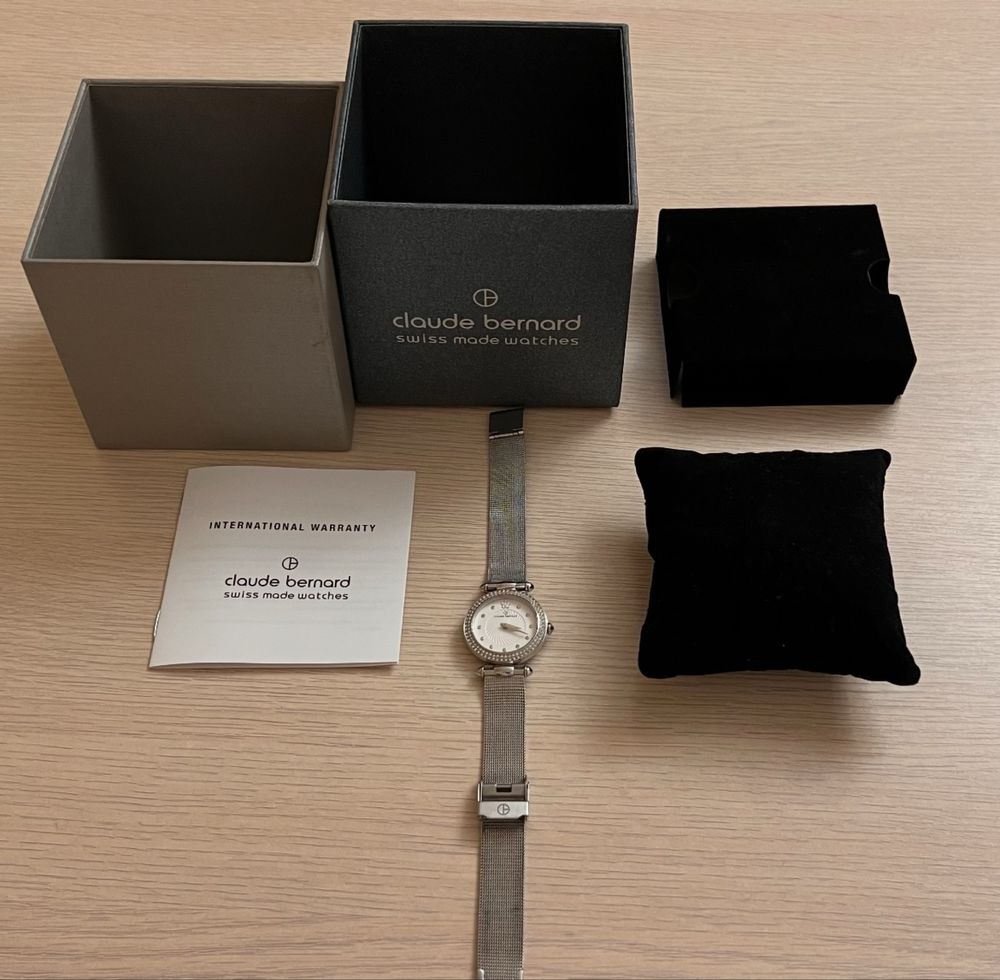 Часы женские Claude Bernard