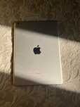 Продаетсч IPad Air 2013 Silver