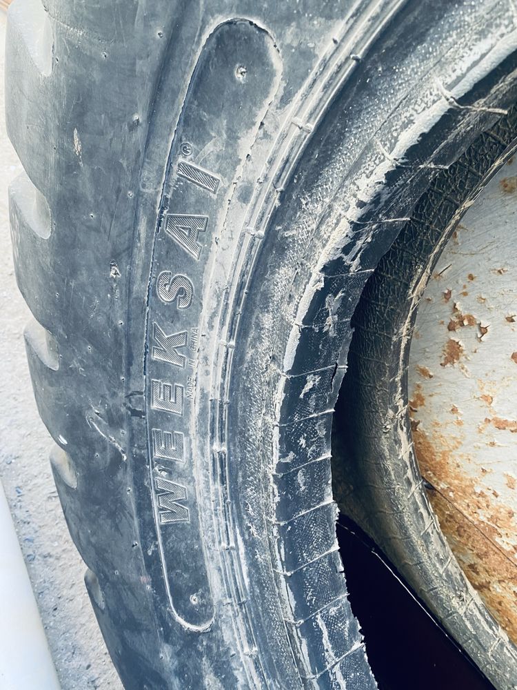 Продам покрышку от грузового авто