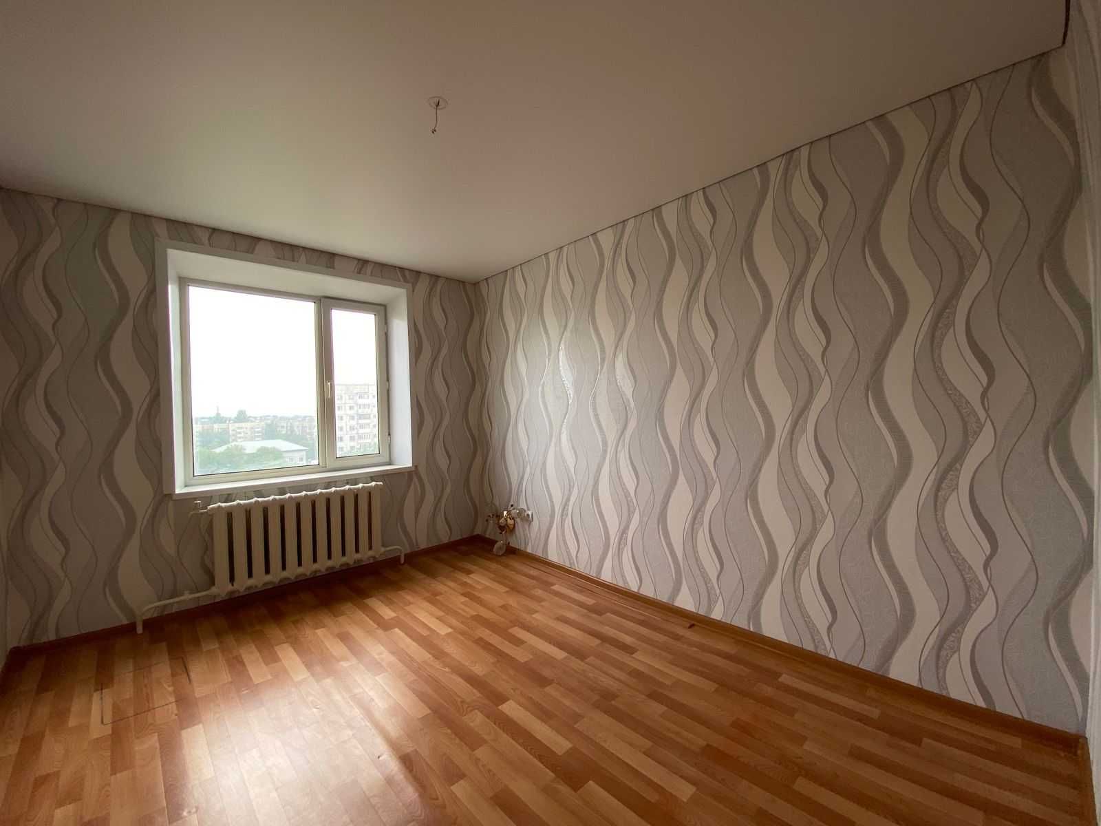 продам 2х комн кв 8мкр Ауэзова 79