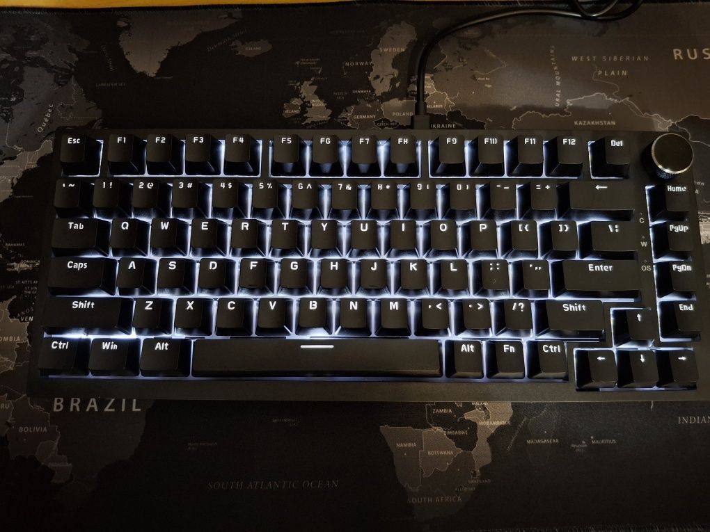 Игровая клавиатура Ajazz ak820 чёрная