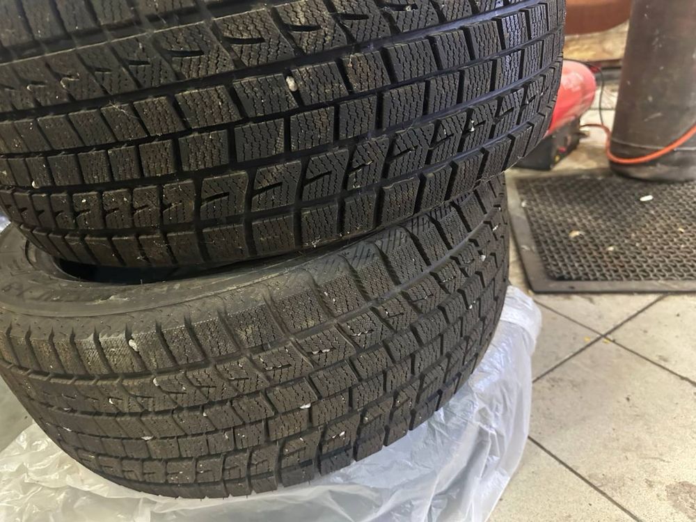 Шины новые 255/45R20