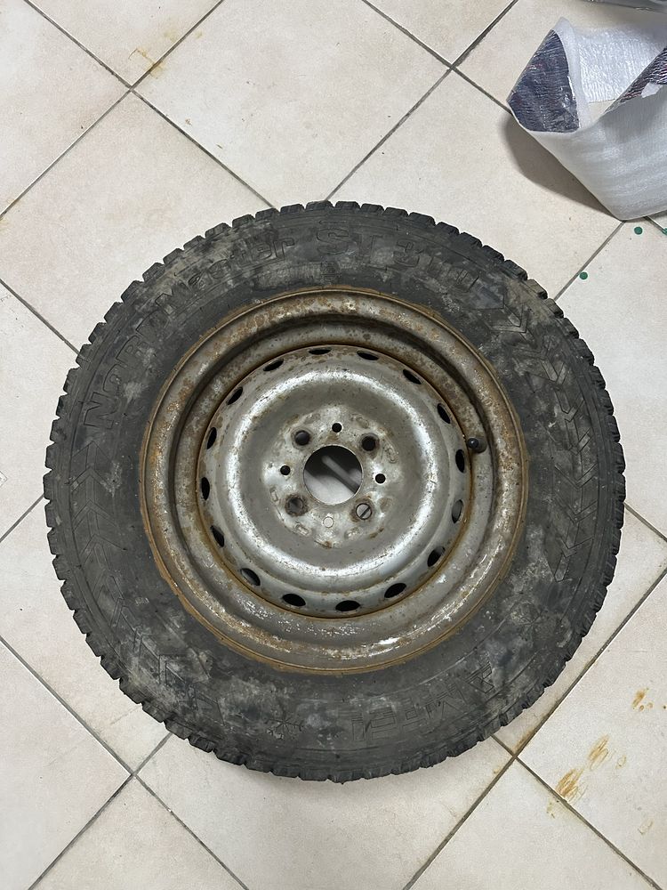2 диски р13 на запаску