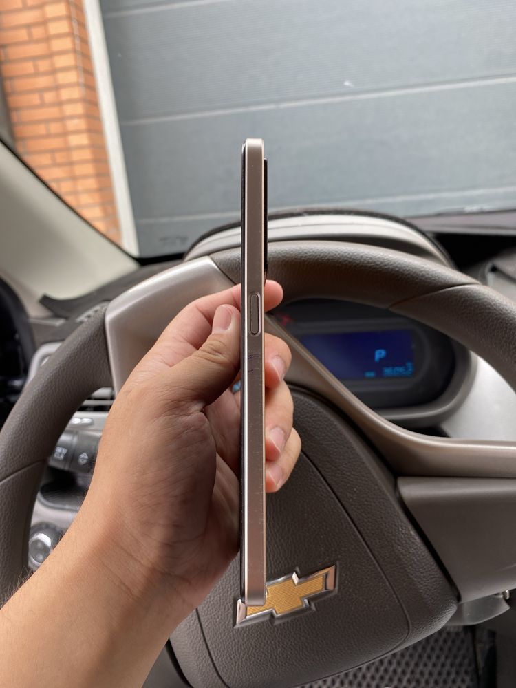 Oppo.