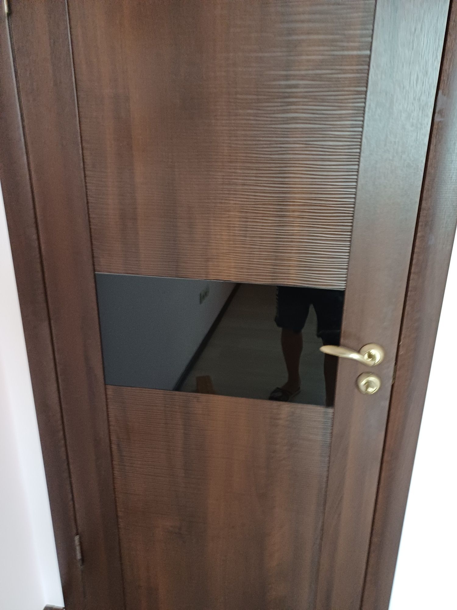 Продам двери межкомнатные 200×80