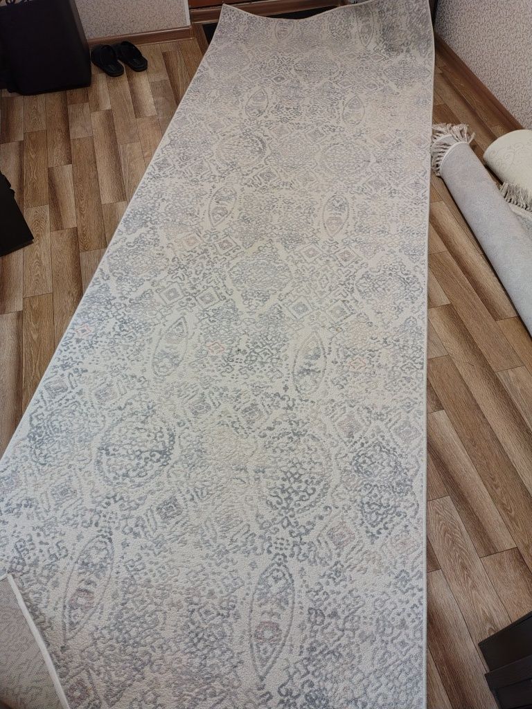 Продам ковровую дорожку. НЕДОРОГО!