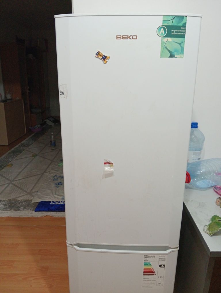 Продам холодильник