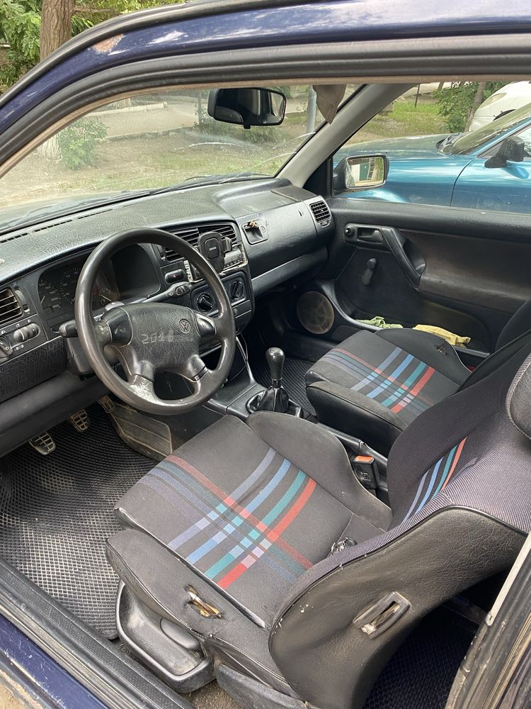 Golf 3 1.8 Моно