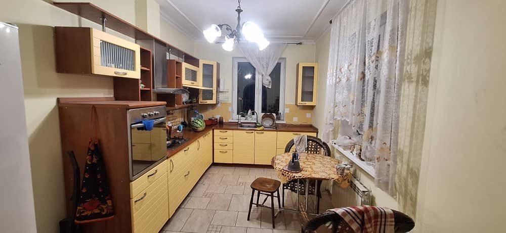 Кухонный гарнитур с техникой