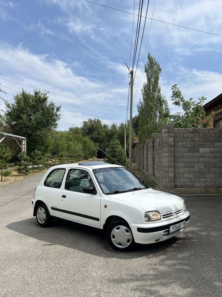 Nissan Micra  1994г Обьем 1.0 мех