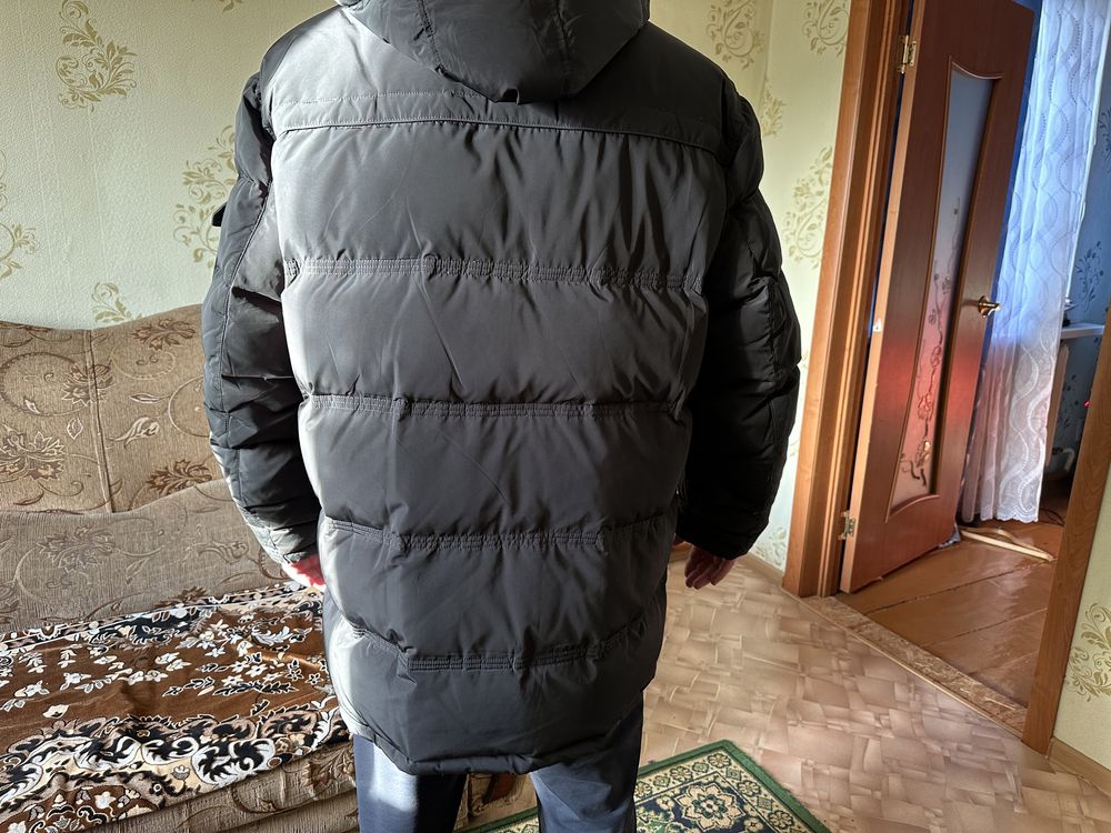 Отличный Пуховик 66р-р. Большой