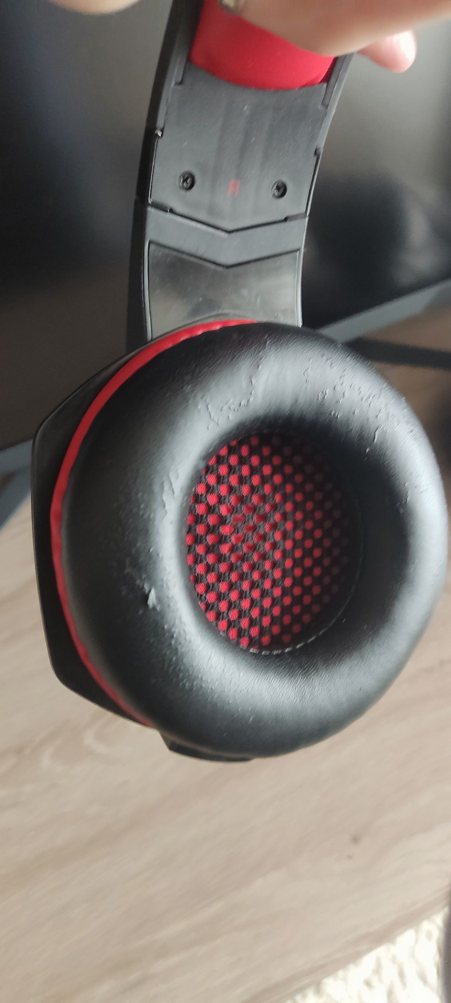 Продам игровые наушники