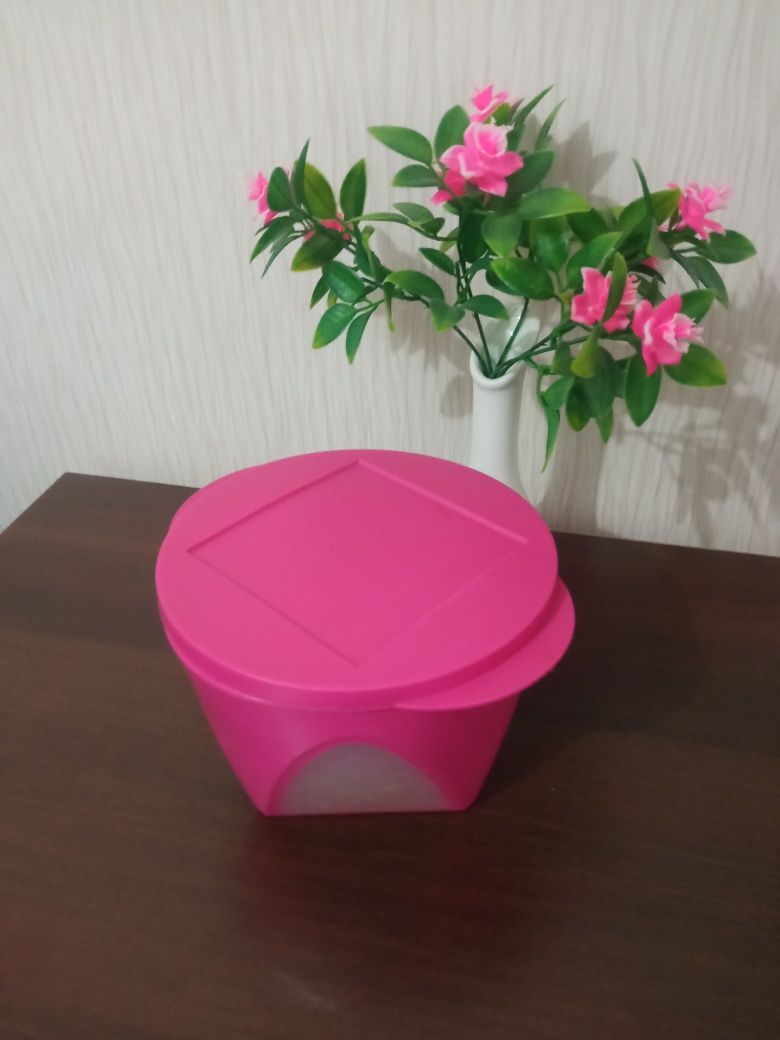 Продам посуду Таппервер