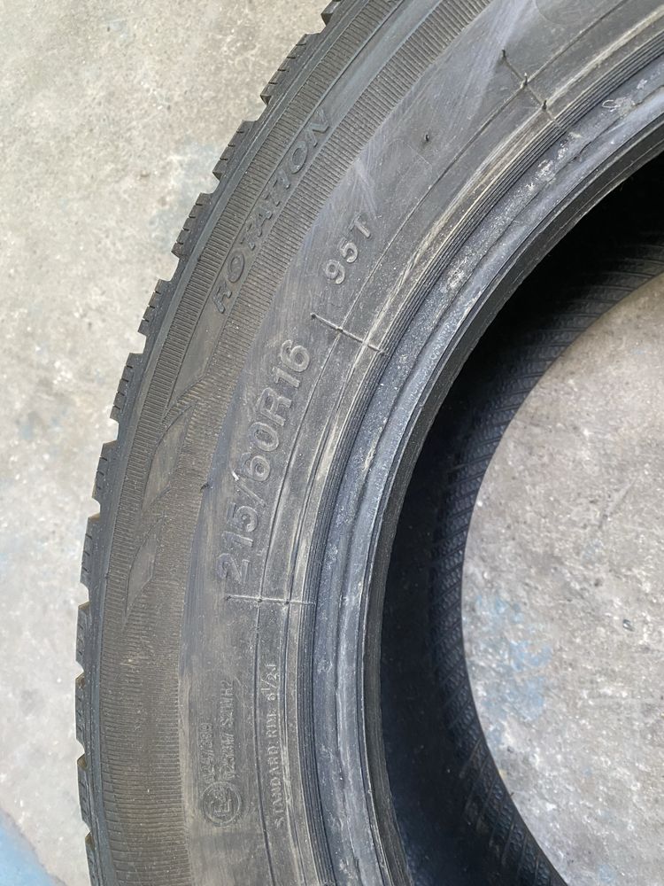 Шины зимние (шипы) 215/60/R16