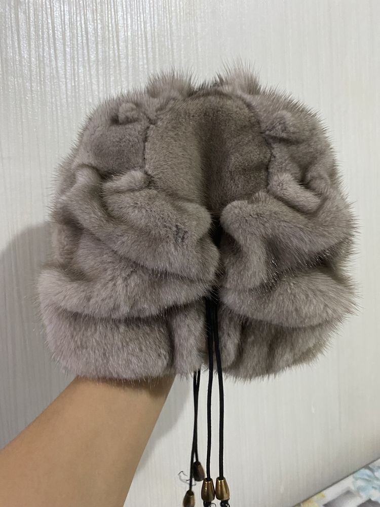 Норковая шапка женская
