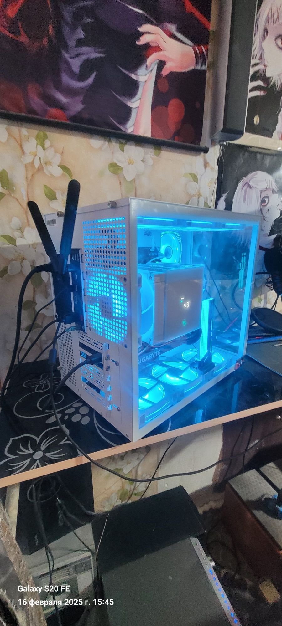Игровой компьютер новый с ARGB поцветкой.