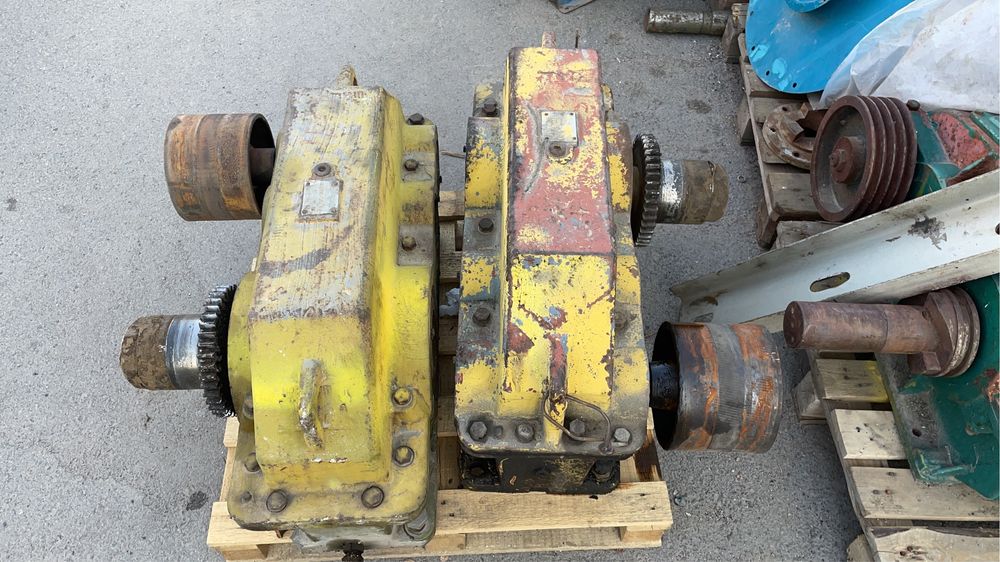 Редуктор ц2у 250 ц2у 100 ц2у 125 ц2у 160 рм 250 рцд 250 червячные