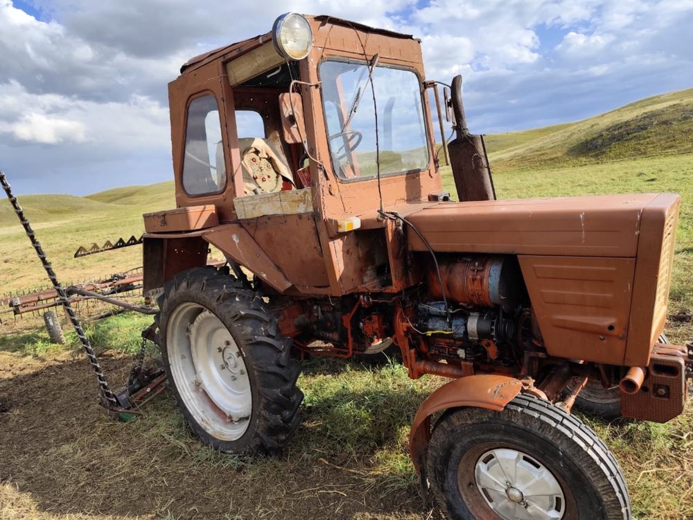 Продам Трактор Т-25