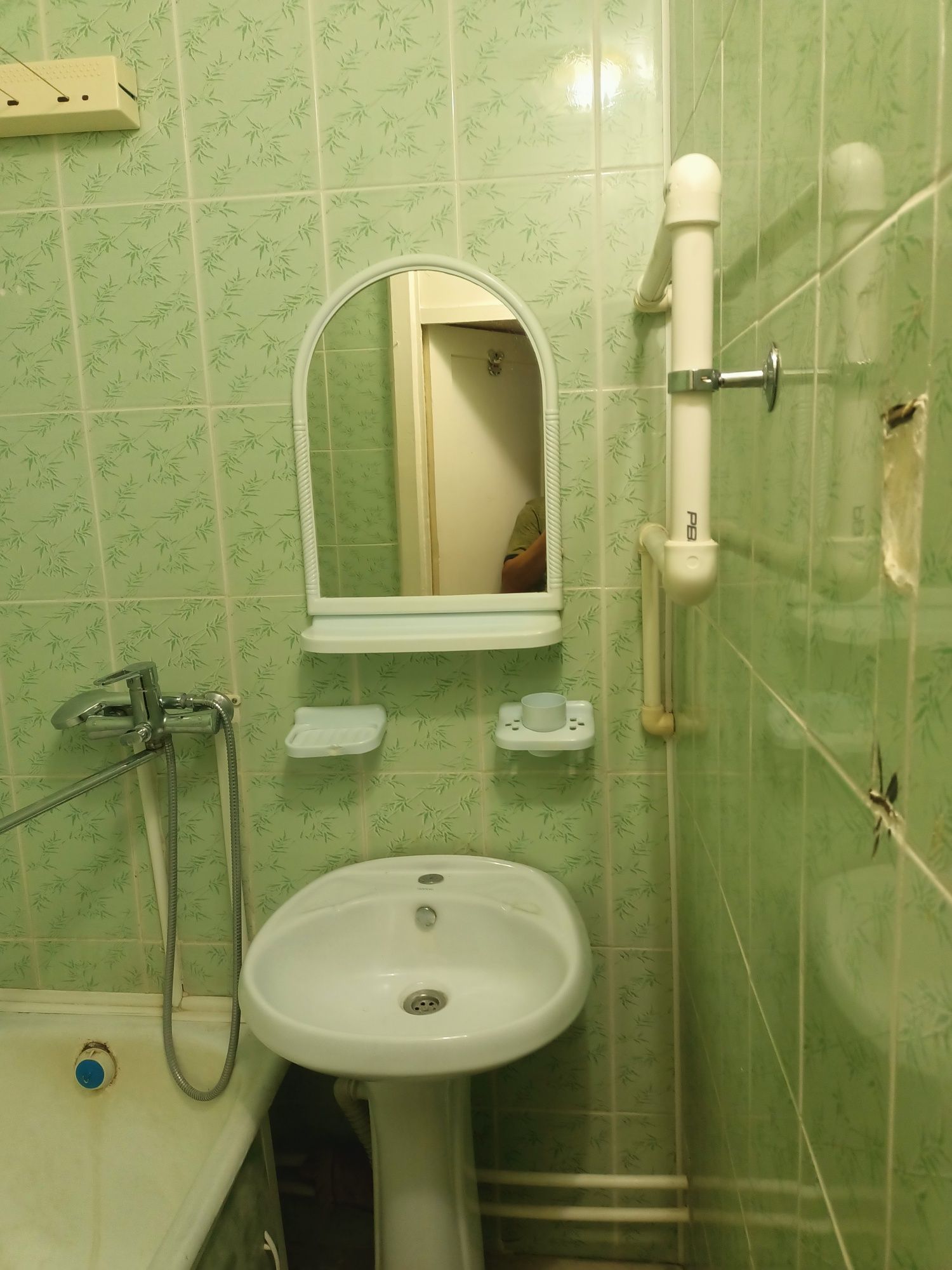 Продам 1 ком. Квартиру. Район Жастык кафе