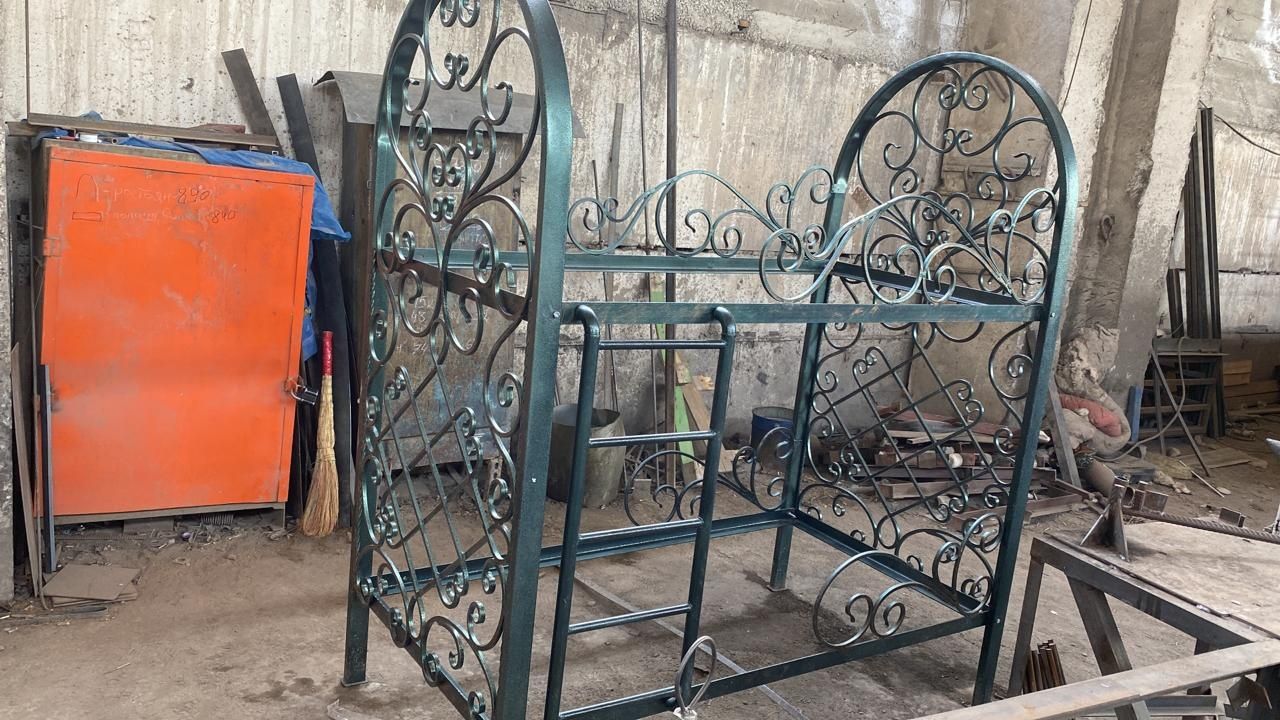 Кровать двухярусная