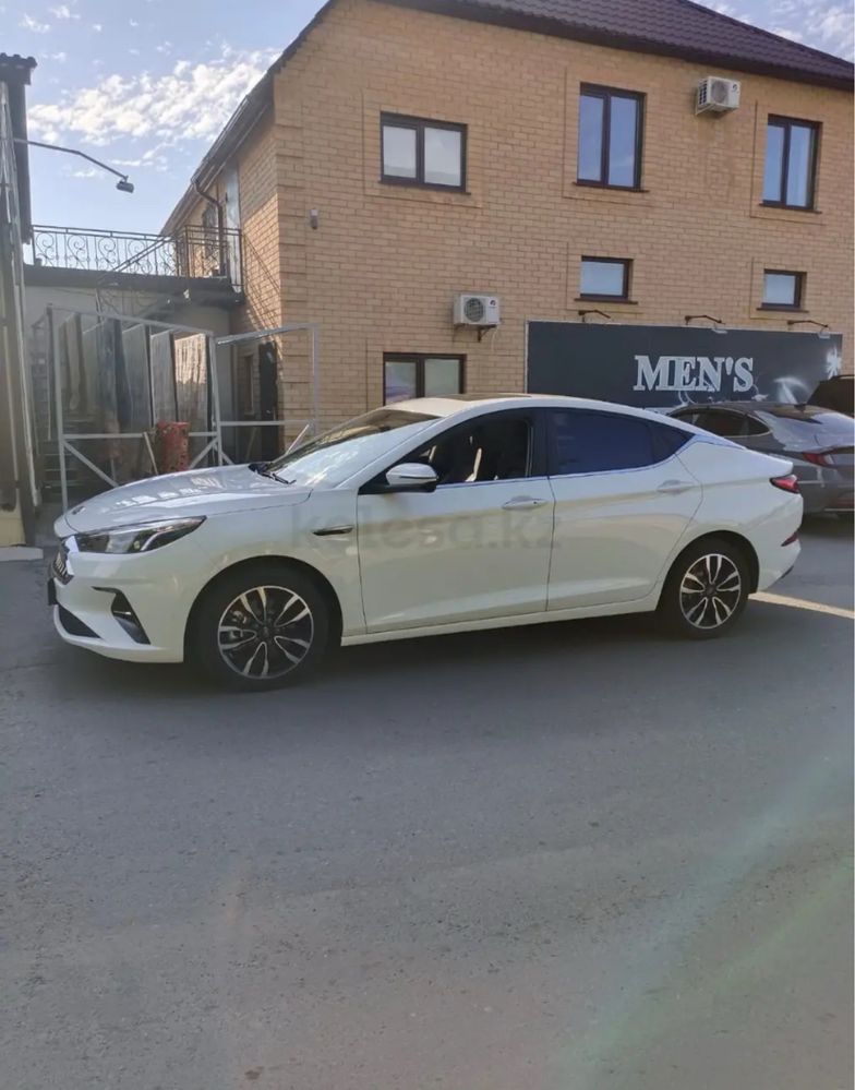 Jac j7, 2023года