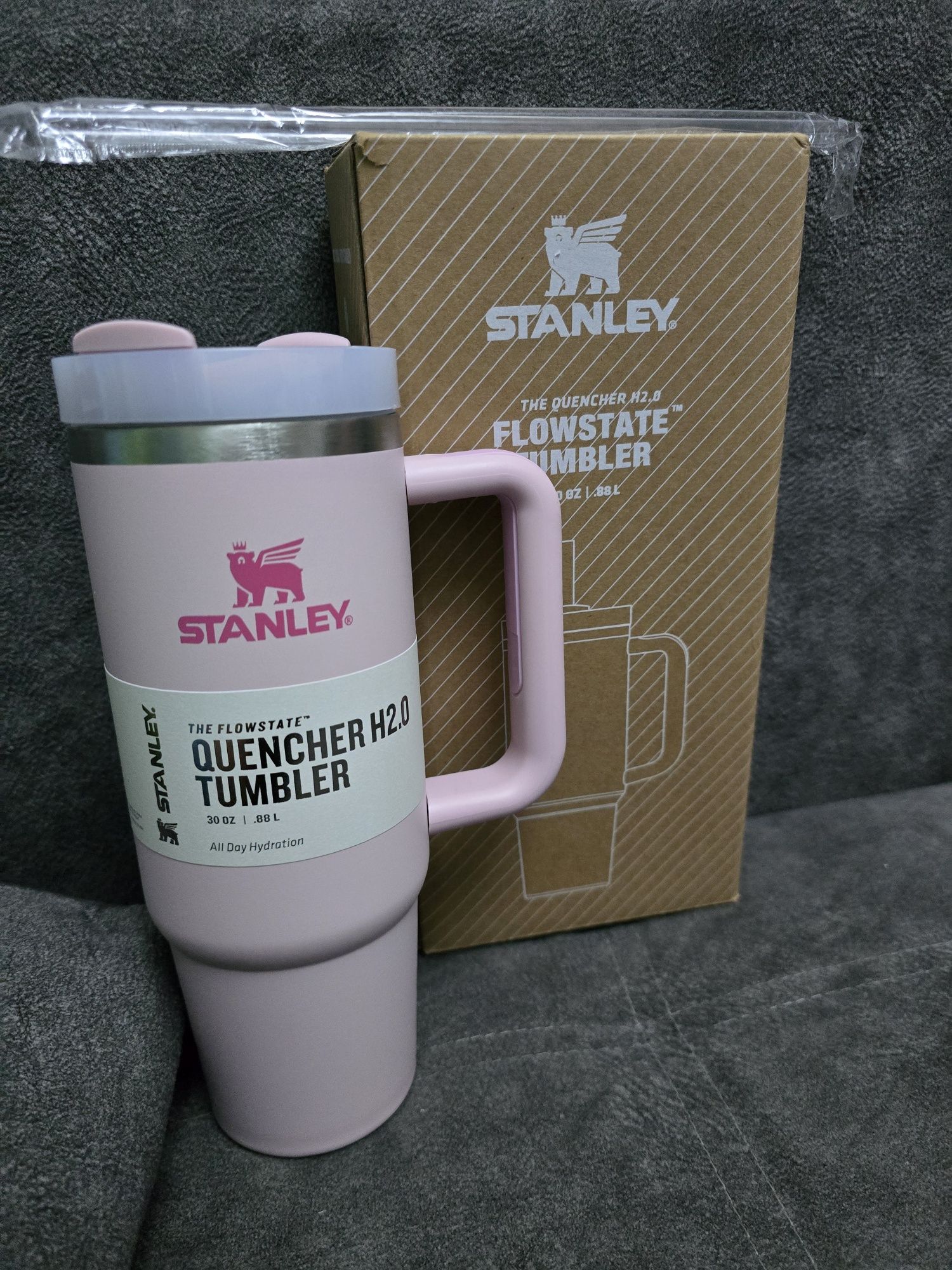 Продам термос Stanleу – легендарное качество для активных людей!