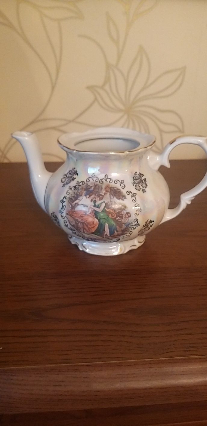 Сервис Мадонна ГДР