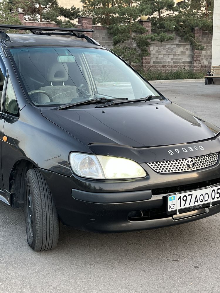 Продается Toyota Corolla Spasio