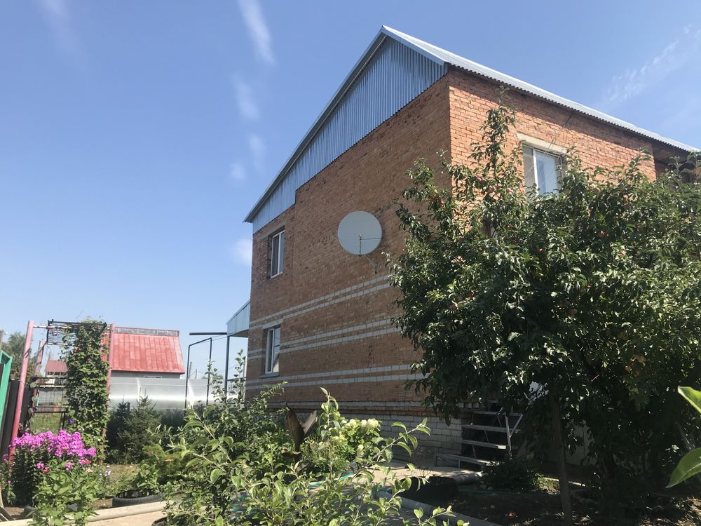 Продам дом со всеми удобствами