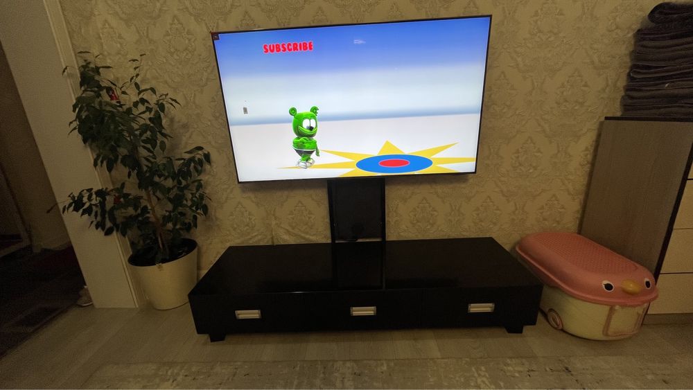 Подставка для теливизора